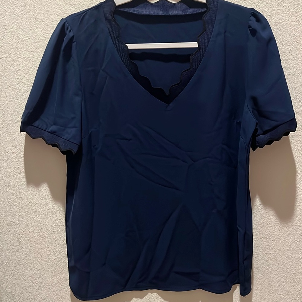 SHEIN navy blue and black blouse